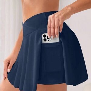 Navy Blue Pleated Active Skort - Size Medium